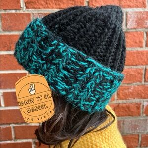 Vintage Kids Knit Hat / Beanie / Toque Black and Green with Shimmery Detail